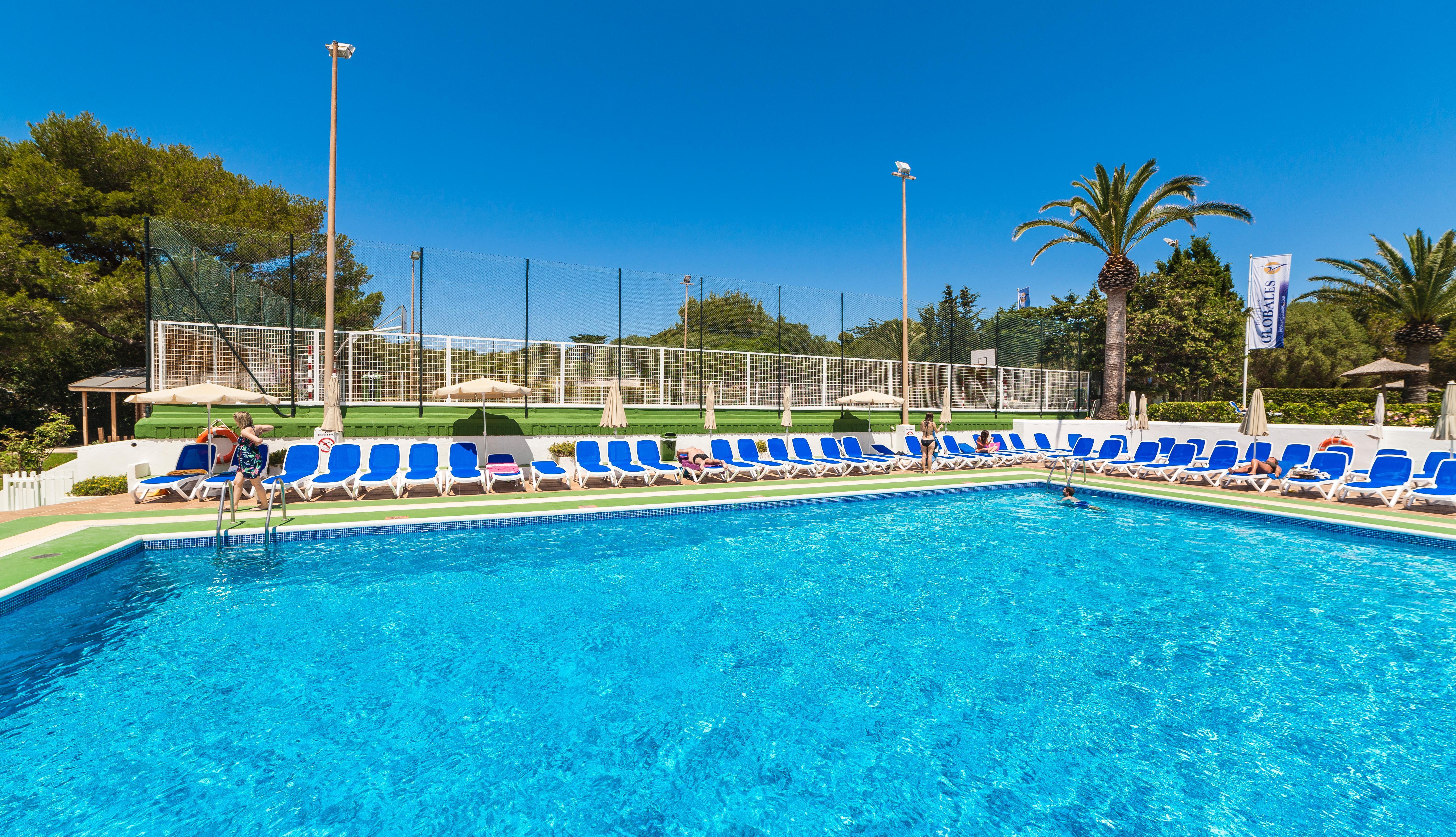 Globales Cala'N Blanes Hotel Cala'N Blanes  Exterior photo