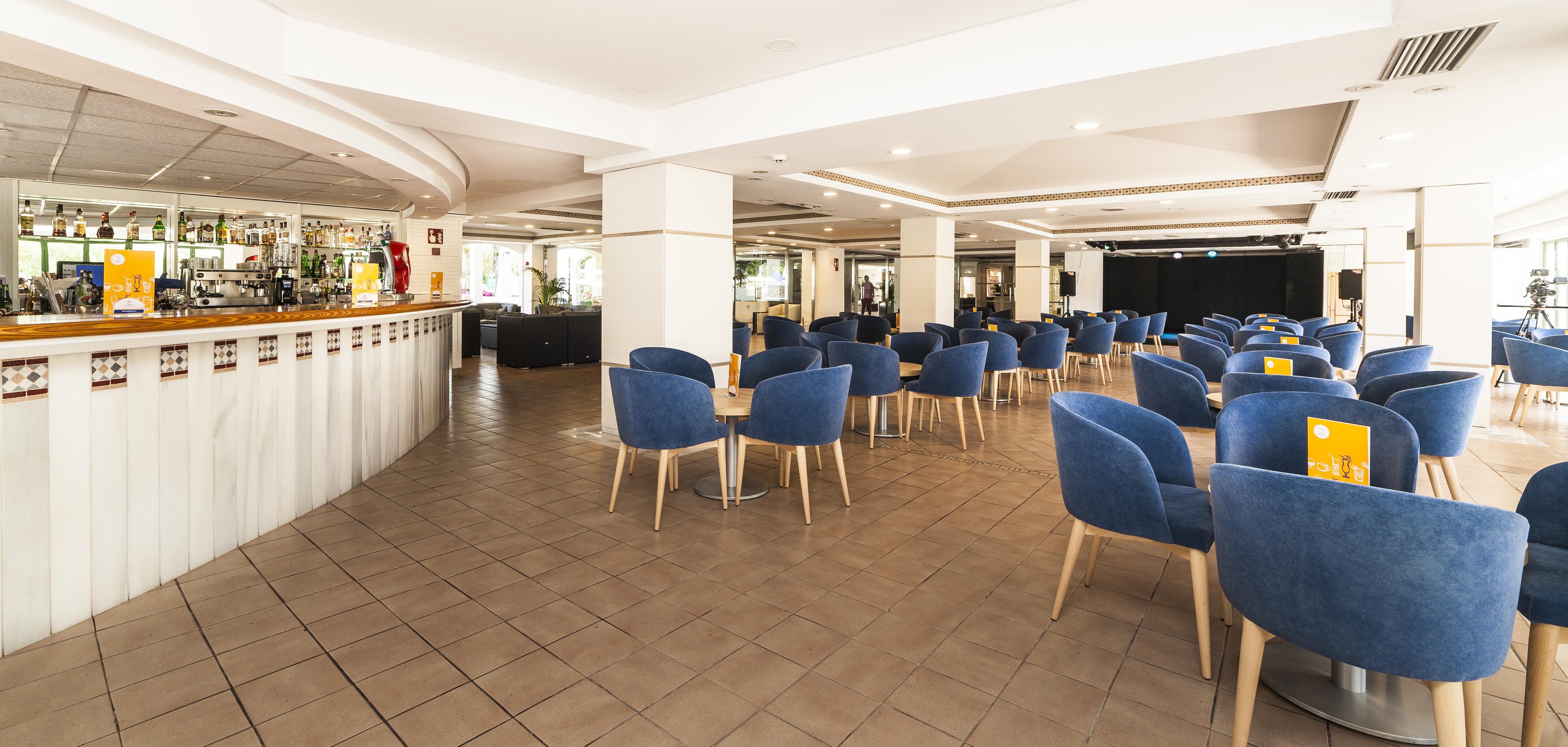 Globales Cala'N Blanes Hotel Cala'N Blanes  Exterior photo