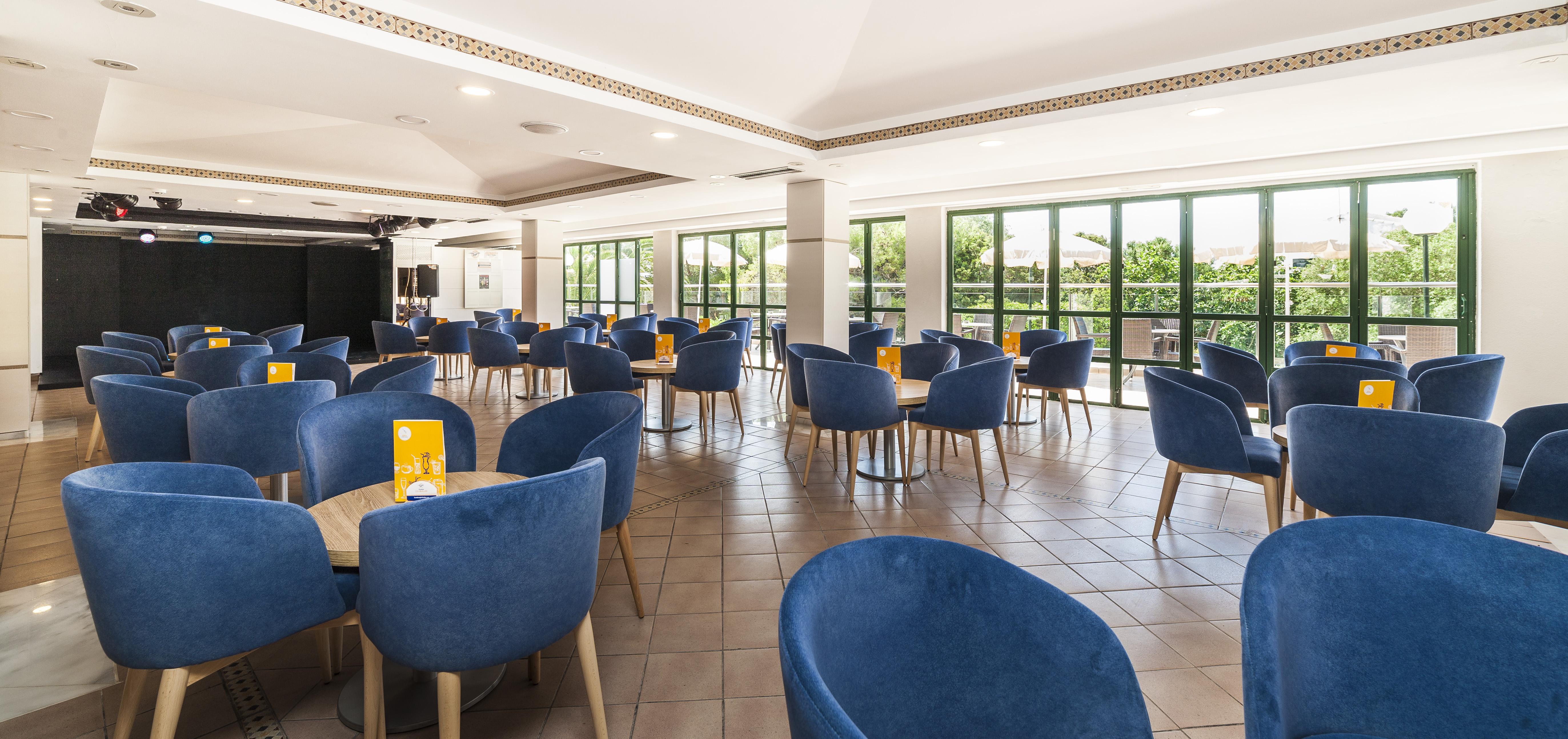 Globales Cala'N Blanes Hotel Cala'N Blanes  Exterior photo
