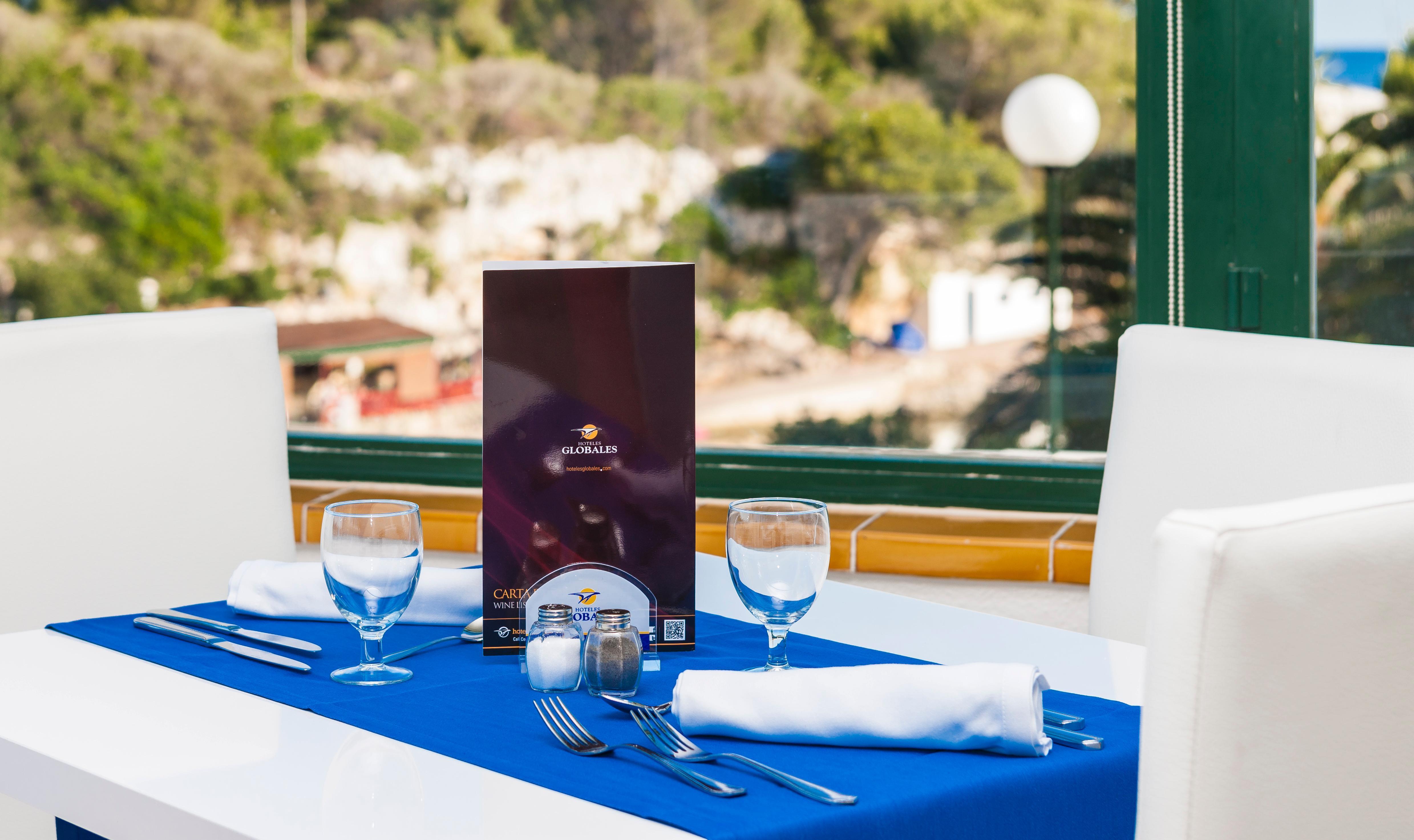 Globales Cala'N Blanes Hotel Cala'N Blanes  Exterior photo